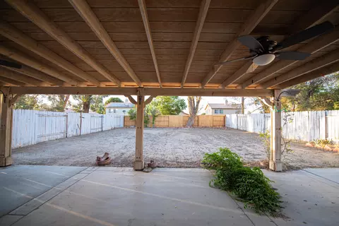 527 J-12 E, Lancaster, CA 93535 photo 29