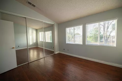 527 J-12 E, Lancaster, CA 93535 photo 17