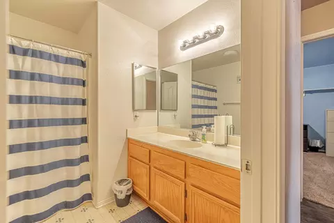 43702 5th St E, Lancaster, CA 93535 photo 10