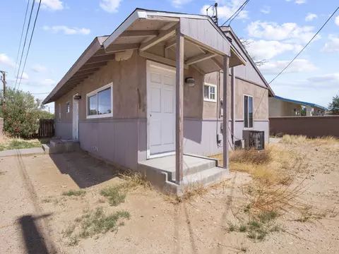 2098 Panamint St, Mojave, CA 93501 photo 22