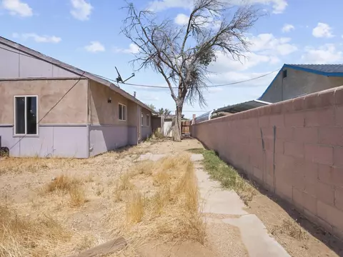 2098 Panamint St, Mojave, CA 93501 photo 21