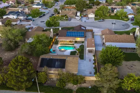 42637 Calandri Ln, Lancaster, CA 93536 photo 2