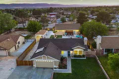 42637 Calandri Ln, Lancaster, CA 93536 photo 4