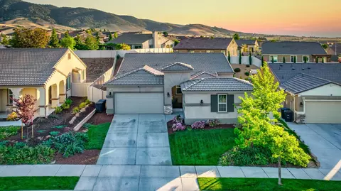 1316 Clasico Dr, Tehachapi, CA 93561 photo 1