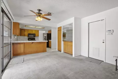 37767 52nd St E, Palmdale, CA 93552 photo 9