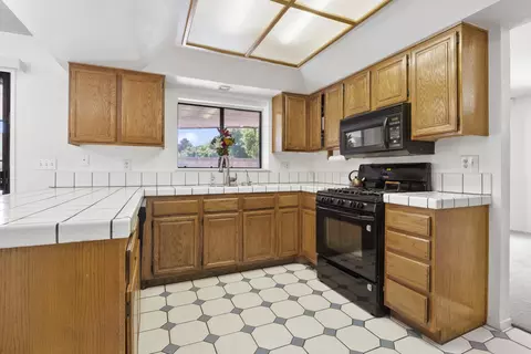 37767 52nd St E, Palmdale, CA 93552 photo 7