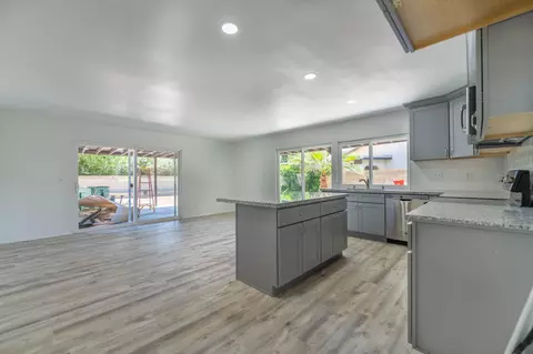 1008 Caperton St, Lancaster, CA 93535 photo 12