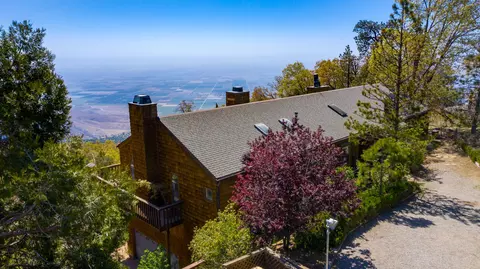 27110 Deertrail Dr, Tehachapi, CA 93561 photo 4