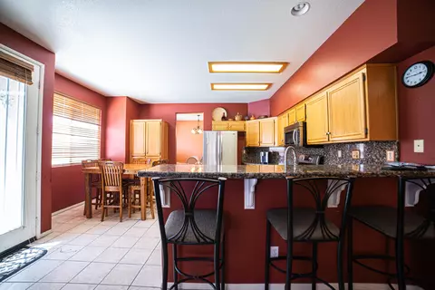 37439 56th St E, Palmdale, CA 93552 photo 7