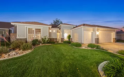 43331 46th St W, Lancaster, CA 93536 photo 3