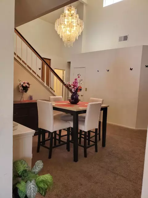 36925 Regency Pl, Palmdale, CA 93552 photo 5