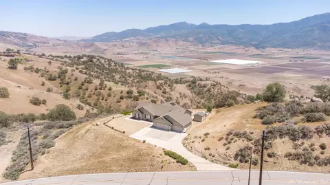 27550 Skyline Dr, Tehachapi, CA 93561 photo 19