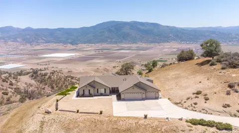 27550 Skyline Dr, Tehachapi, CA 93561 photo 3