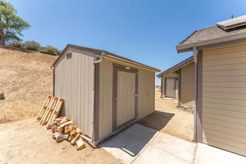27550 Skyline Dr, Tehachapi, CA 93561 photo 31