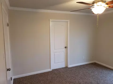 20016 Springhill Ave, Tehachapi, CA 93561 photo 17