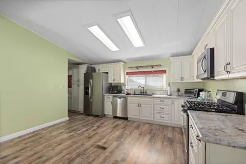45465 25th St E # SP210, Lancaster, CA 93535 photo 7