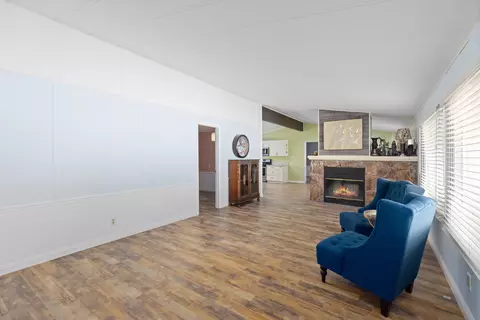 45465 25th St E # SP210, Lancaster, CA 93535 photo 3