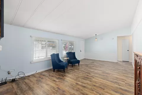 45465 25th St E # SP210, Lancaster, CA 93535 photo 4