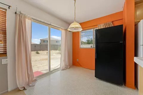 45543 36th St E, Lancaster, CA 93535 photo 9