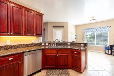 18061 Bowie St, Tehachapi, CA 93561 photo 15