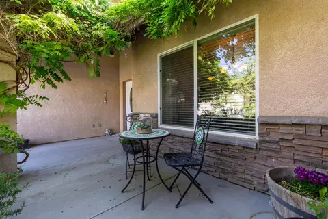 18061 Bowie St, Tehachapi, CA 93561 photo 10