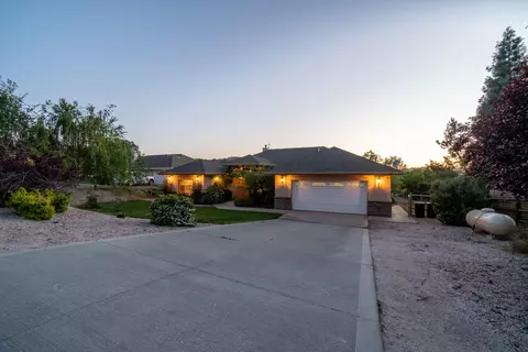 18061 Bowie St, Tehachapi, CA 93561 photo 44