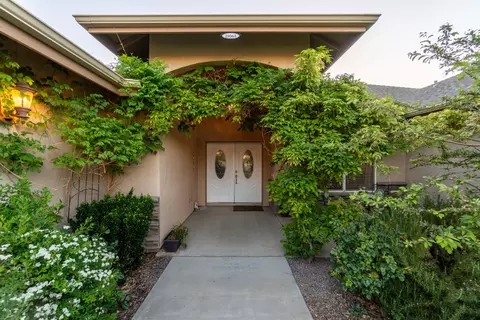 18061 Bowie St, Tehachapi, CA 93561 photo 6