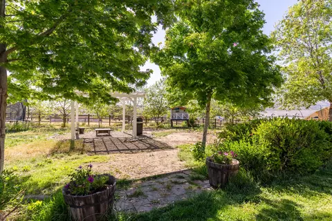 18061 Bowie St, Tehachapi, CA 93561 photo 31