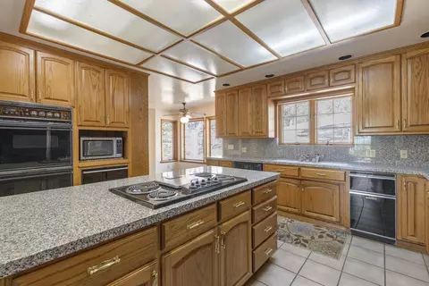 19250 Longhorn Ln, Tehachapi, CA 93561 photo 17