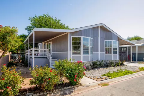 45111 25th St E #45, Lancaster, CA 93535 photo 1