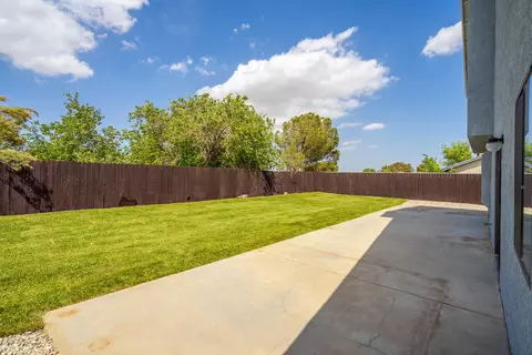 149 Mountainside Dr, Palmdale, CA 93550 photo 29
