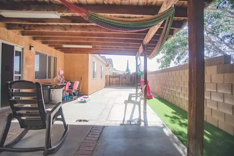 1909 Avenue R6 E, Palmdale, CA 93550 photo 13