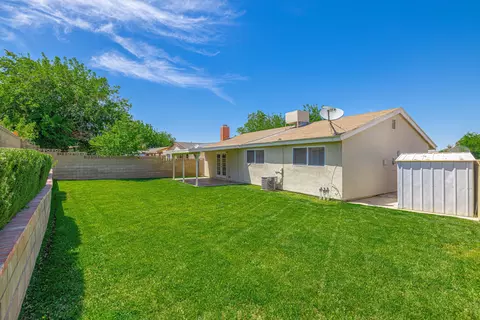 442 Avenue J3 E, Lancaster, CA 93535 photo 9