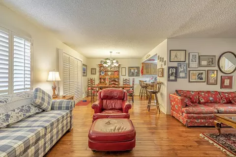 149 Eagle Ln, Palmdale, CA 93551 photo 8