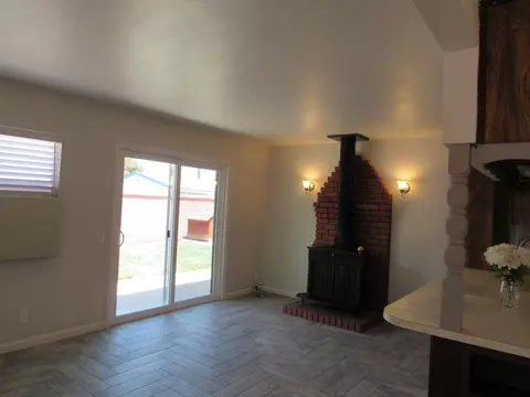 333 Langhorn St, Lancaster, CA 93535 photo 10