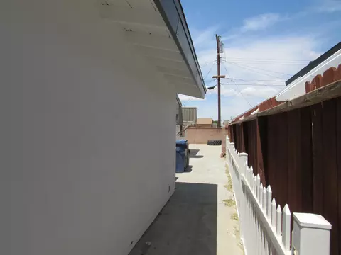 333 Langhorn St, Lancaster, CA 93535 photo 25