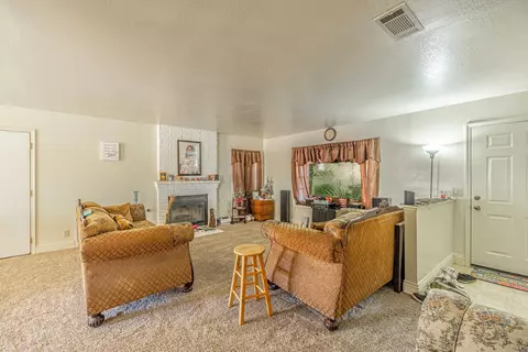 39616 163rd St E, Palmdale, CA 93591 photo 5