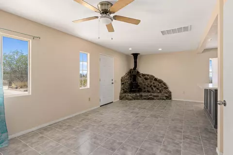 46510 173rd St E, Lancaster, CA 93535 photo 9