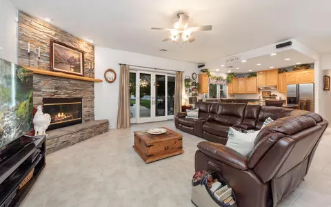 43831 40th St E, Lancaster, CA 93535 photo 28