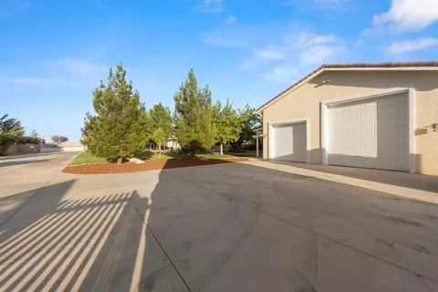 43831 40th St E, Lancaster, CA 93535 photo 5