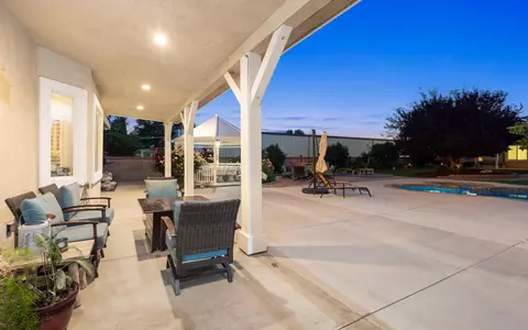 43831 40th St E, Lancaster, CA 93535 photo 9