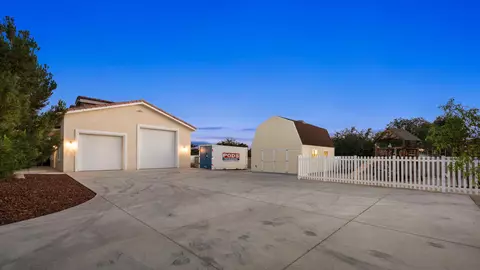 43831 40th St E, Lancaster, CA 93535 photo 22