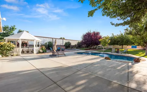 43831 40th St E, Lancaster, CA 93535 photo 47