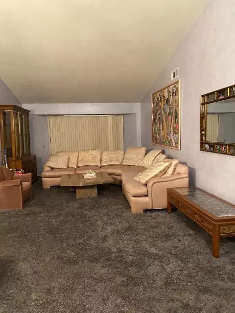 44009 Shad St, Lancaster, CA 93536 photo 4