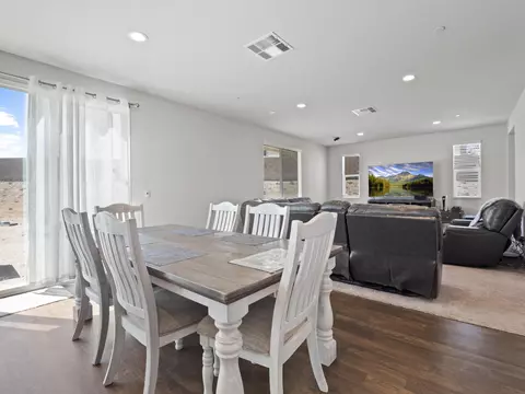 37820 67th St E, Palmdale, CA 93552 photo 10