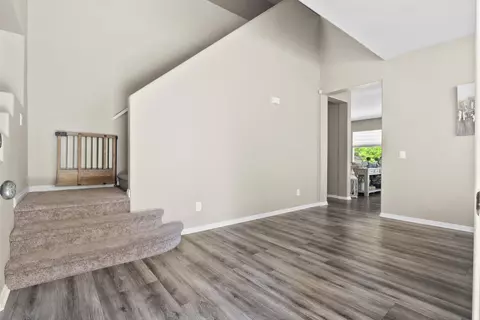 4213 Vahan Ct, Lancaster, CA 93536 photo 5