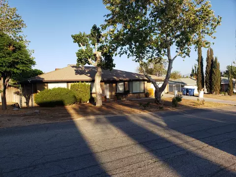39504 163rd Street East E, Palmdale, CA 93591 photo 2