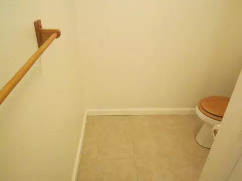 44200 Kingtree Ave UNIT 14, Lancaster, CA 93534 photo 27