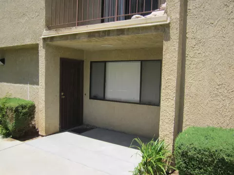 44200 Kingtree Ave UNIT 14, Lancaster, CA 93534 photo 4