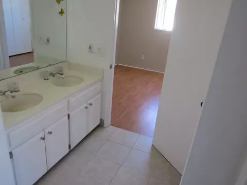 44200 Kingtree Ave UNIT 14, Lancaster, CA 93534 photo 19